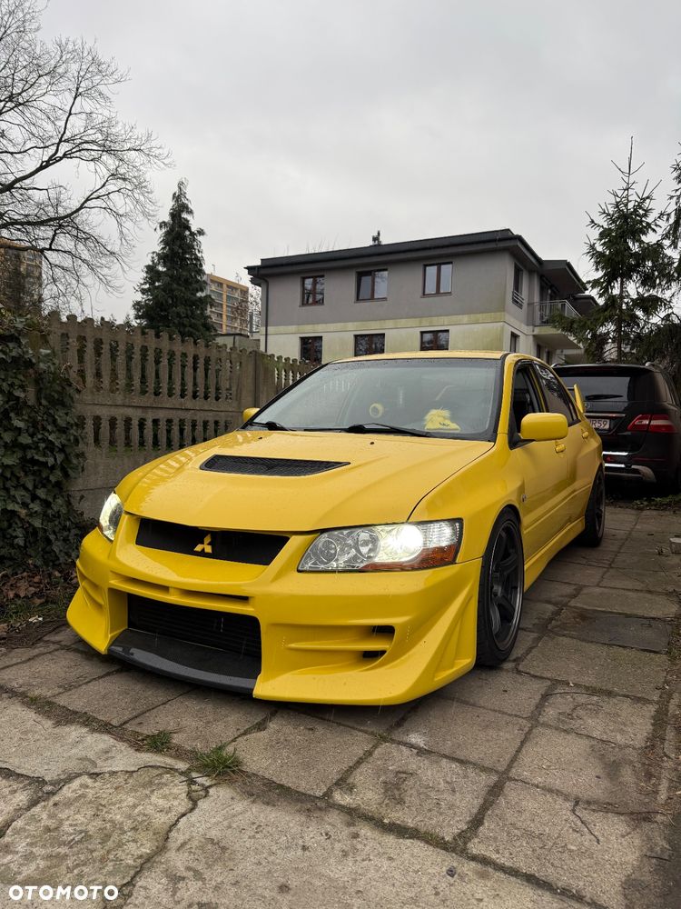 Mitsubishi Lancer Evolution - 4