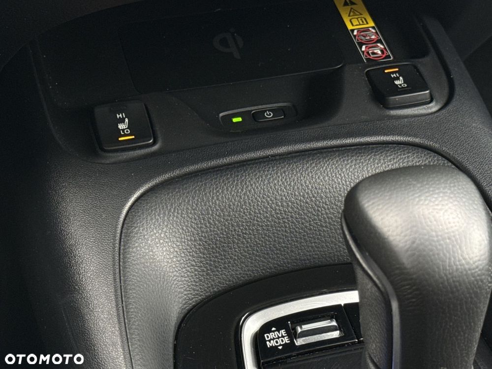 Toyota Corolla 1.8 Hybrid Comfort - 17