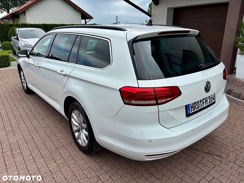 Volkswagen Passat 2.0 TDI BMT Highline - 14