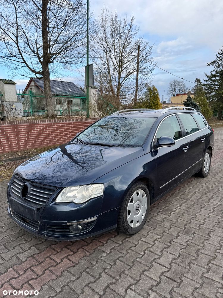 Volkswagen Passat 2.0 TDI DPF Individual - 1