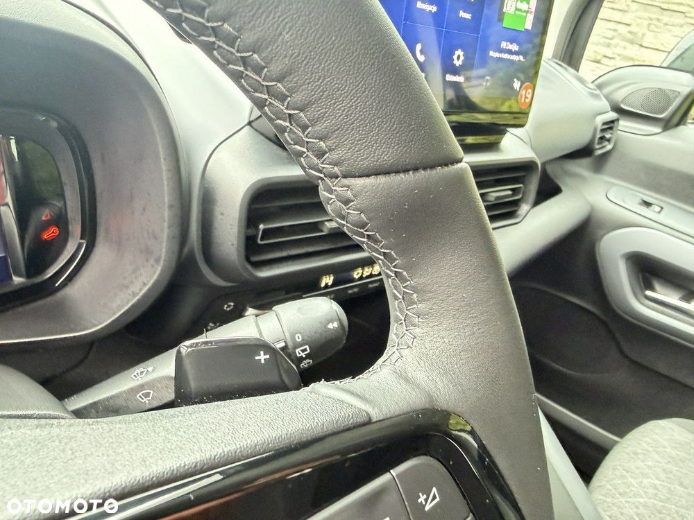 Opel Combo 1.5 D Automatik GS - 20