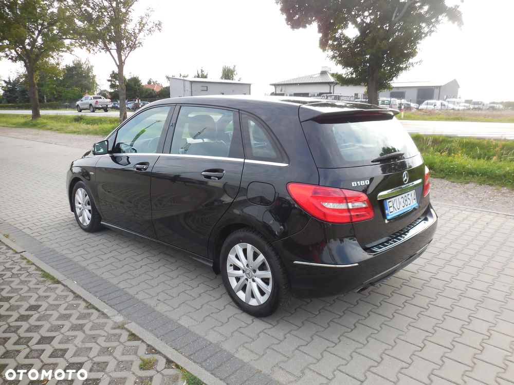 Mercedes-Benz Klasa B 180 BlueEFFICIENCY Edition - 5
