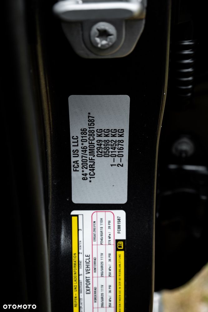 Jeep Grand Cherokee 3.0 CRD Summit - 30