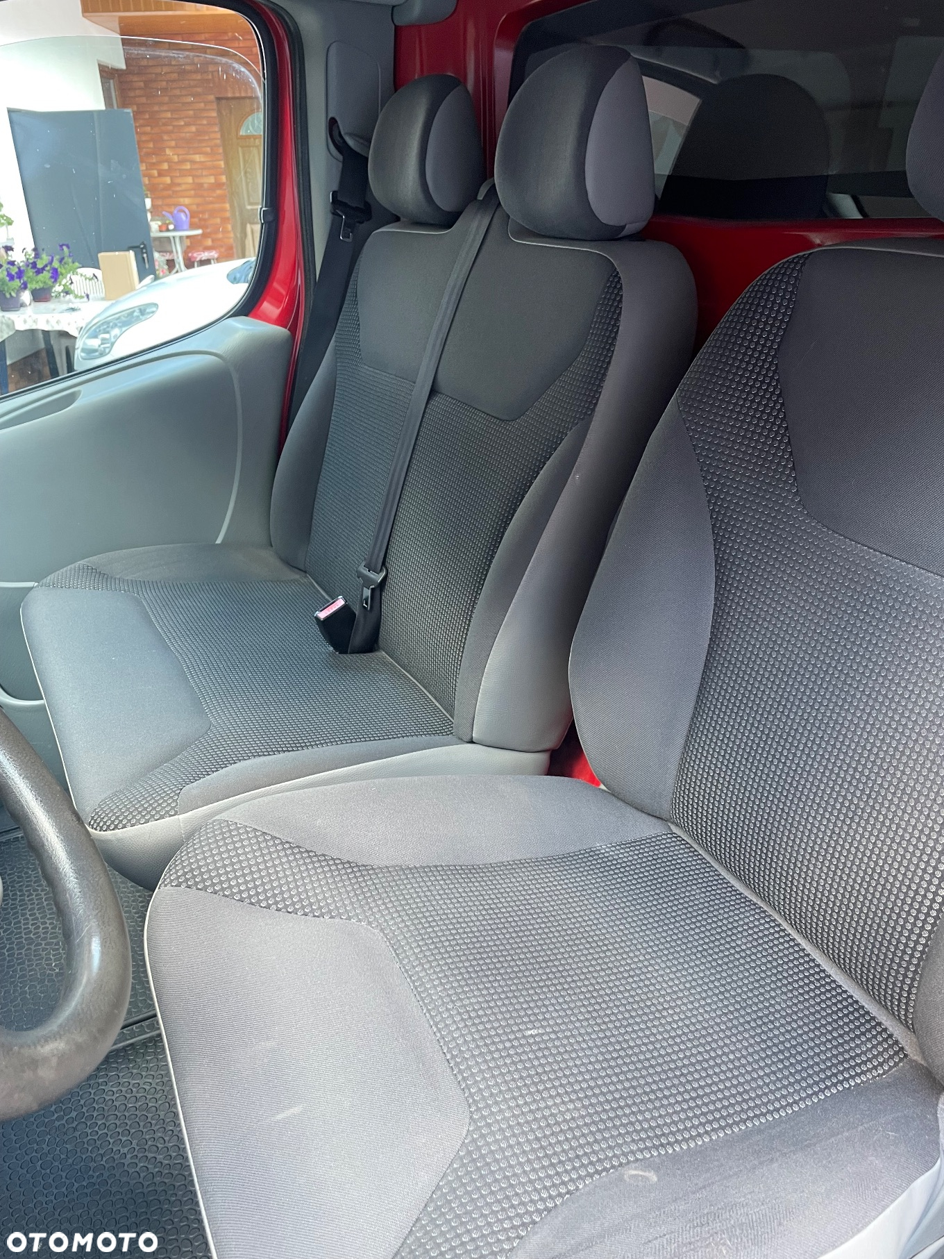Opel Vivaro - 24