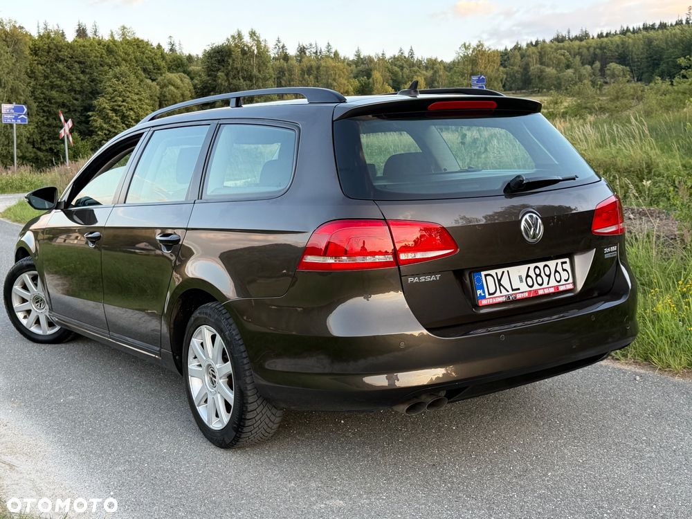 Volkswagen Passat 2.0 Blue TDI DPF Comfortline - 6