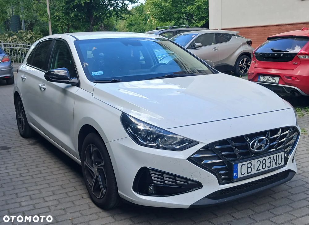 Hyundai i30 1.5 DPI Smart - 3