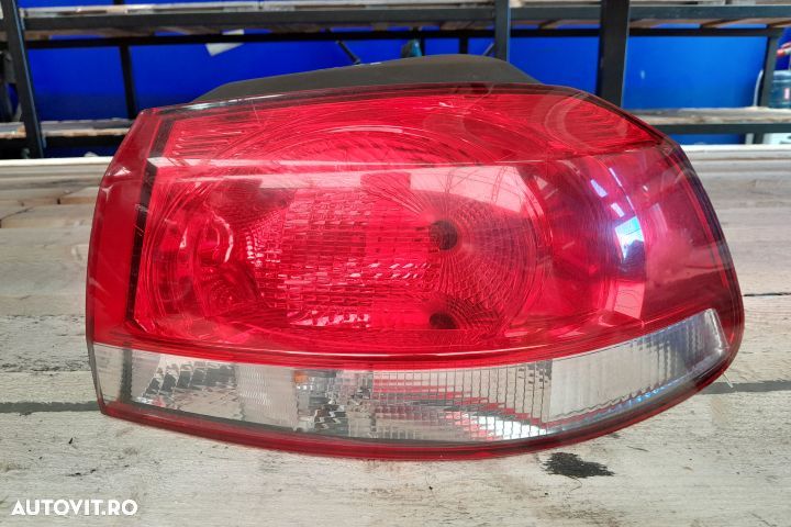 Lampa / Tripla stop dreapta pe aripa Volkswagen VW Golf 6 [2008 - 201 - 1