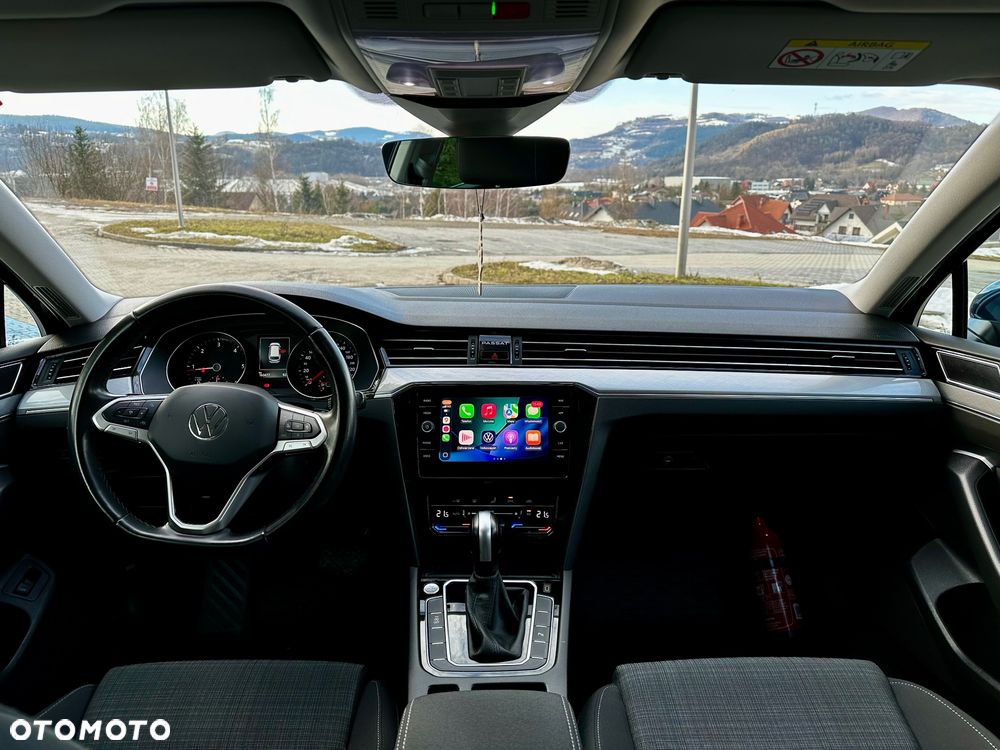 Volkswagen Passat - 10