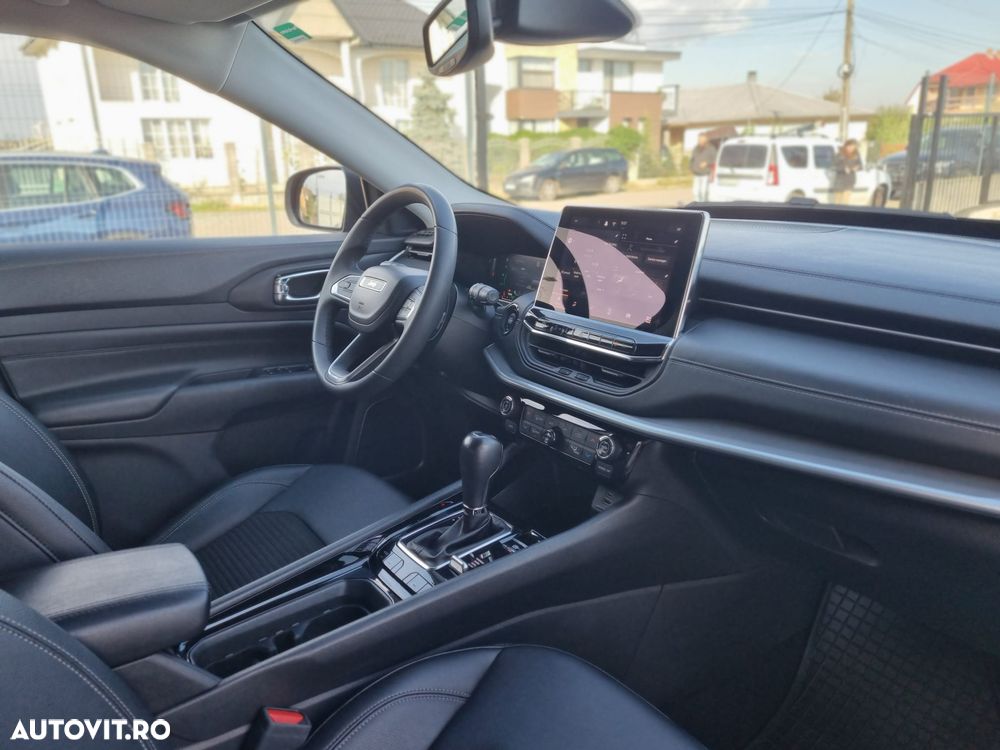 Jeep Compass - 10
