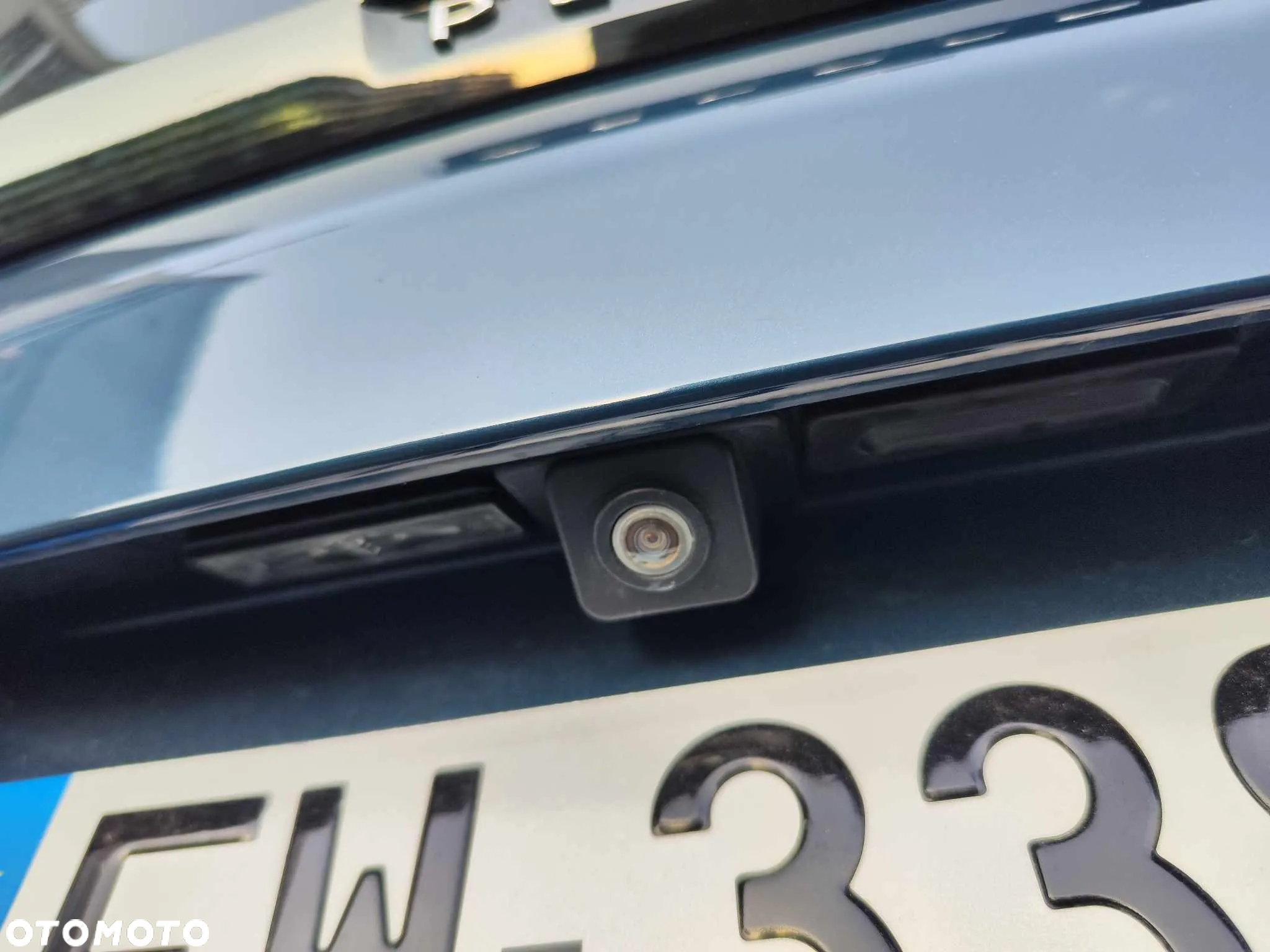 Peugeot 3008 1.5 BlueHDi Allure S&S EAT8 - 17