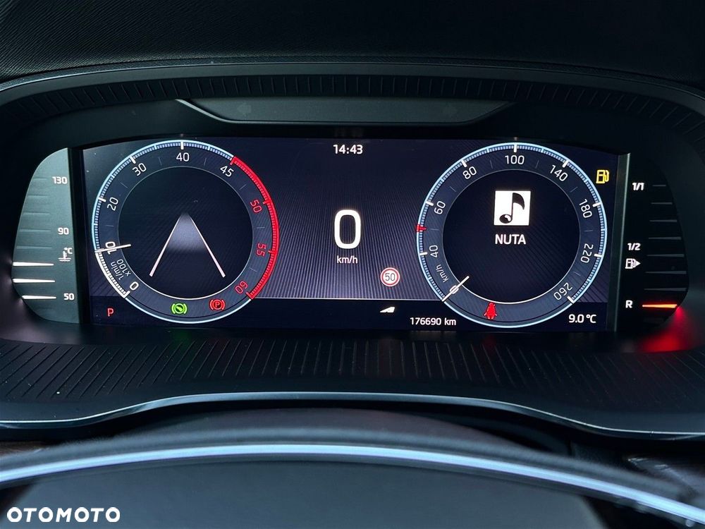 Skoda Octavia 2.0 TDI 4x4 Scout DSG - 15