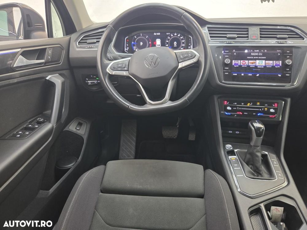 Volkswagen Tiguan 2.0 TDI DSG Life - 10