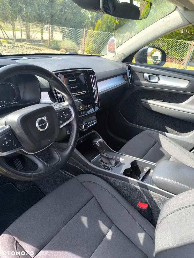 Volvo XC 40 T3 Momentum - 13