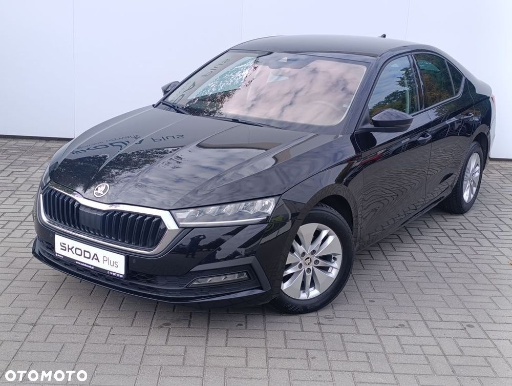 Skoda Octavia 2021 photo 2