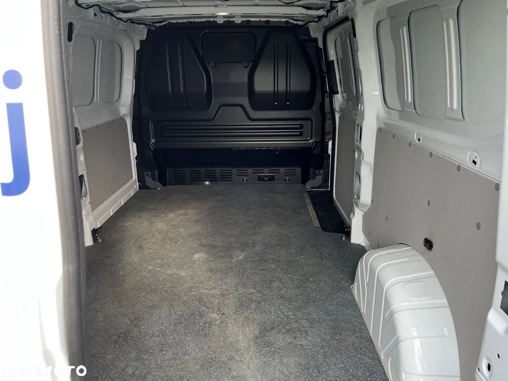 Volkswagen Transporter - 6