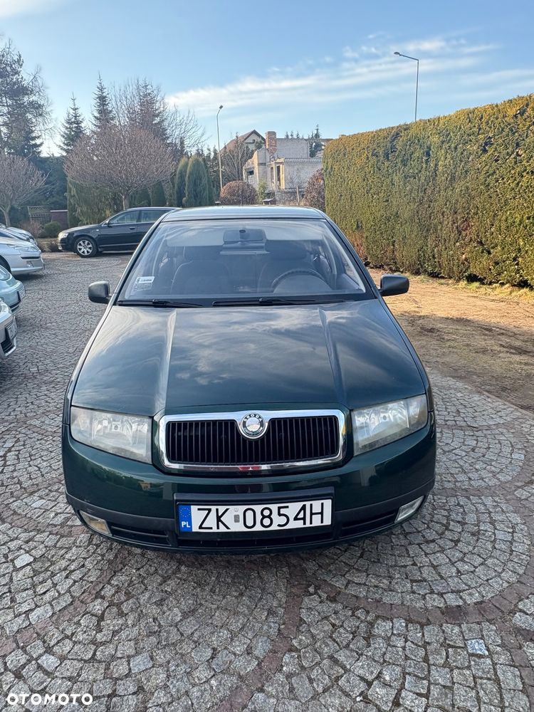 Skoda Fabia 1.2 HTP Basis - 4