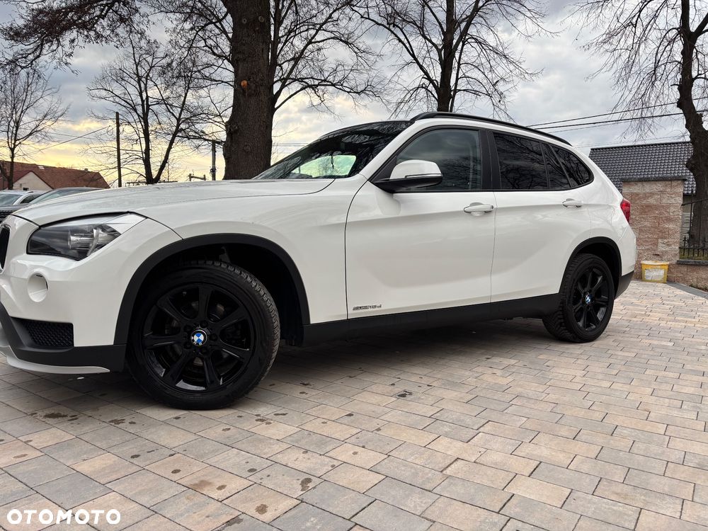 BMW X1 sDrive16d Sport Line - 3