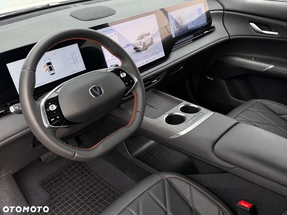 Changan CS75 Plus - 10