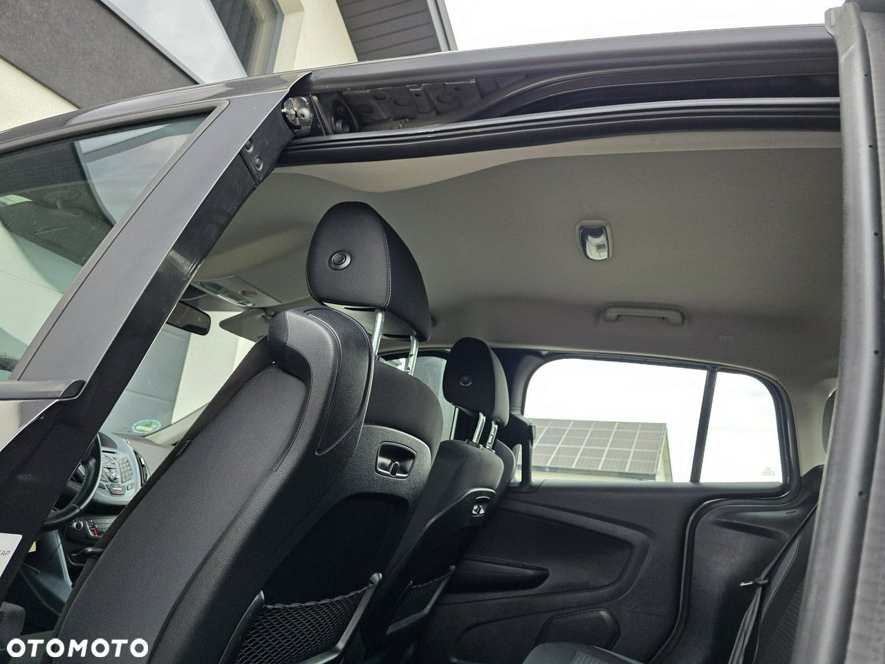 Ford B-MAX - 13