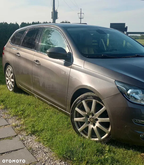 Peugeot 308 - 3