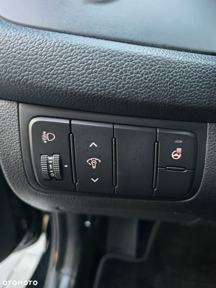 Kia Ceed - 17