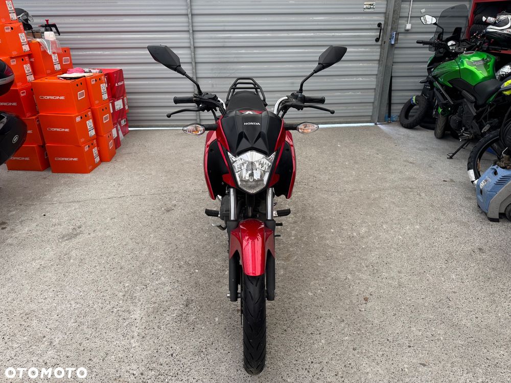 Honda CB - 2