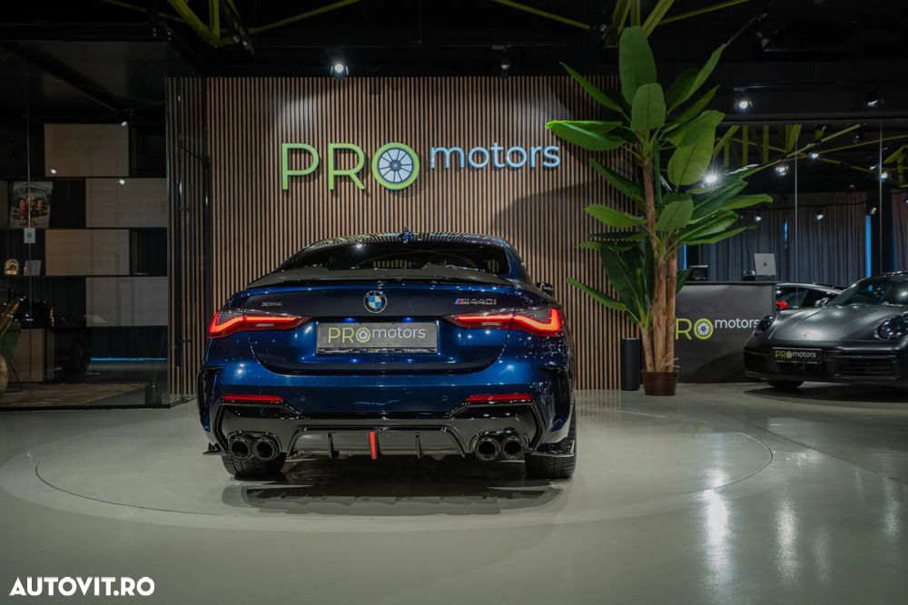 BMW M4 M440i xDrive AT MHEV - 35