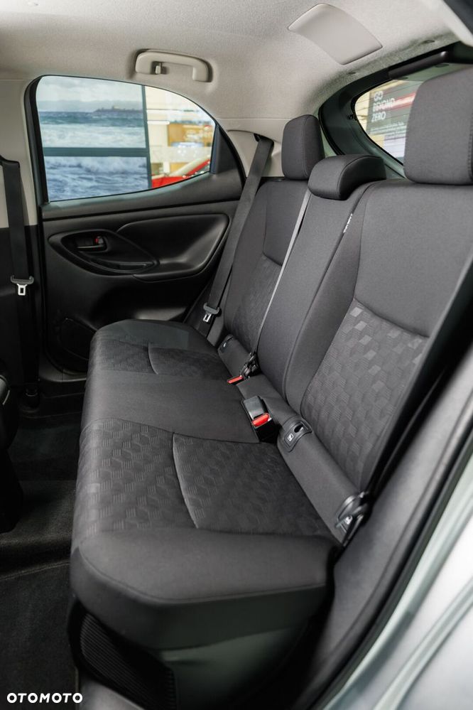 Toyota Yaris - 22