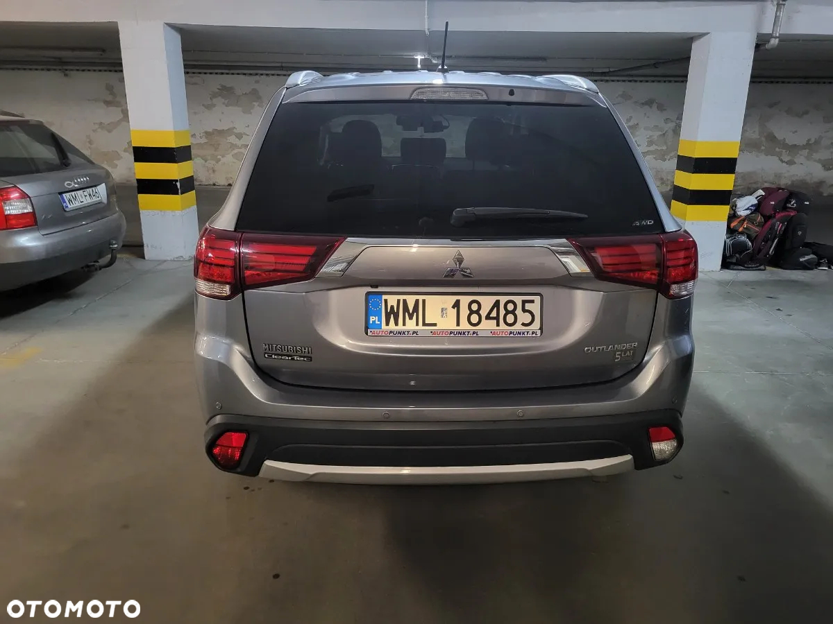 Mitsubishi Outlander 2.0 Intense 4WD CVT - 4