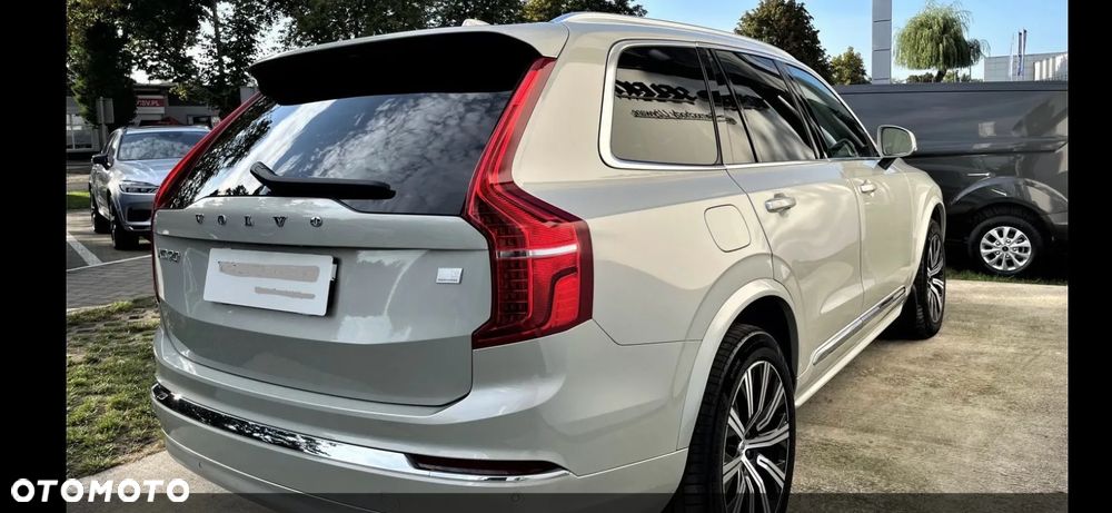 Volvo XC 90 - 4