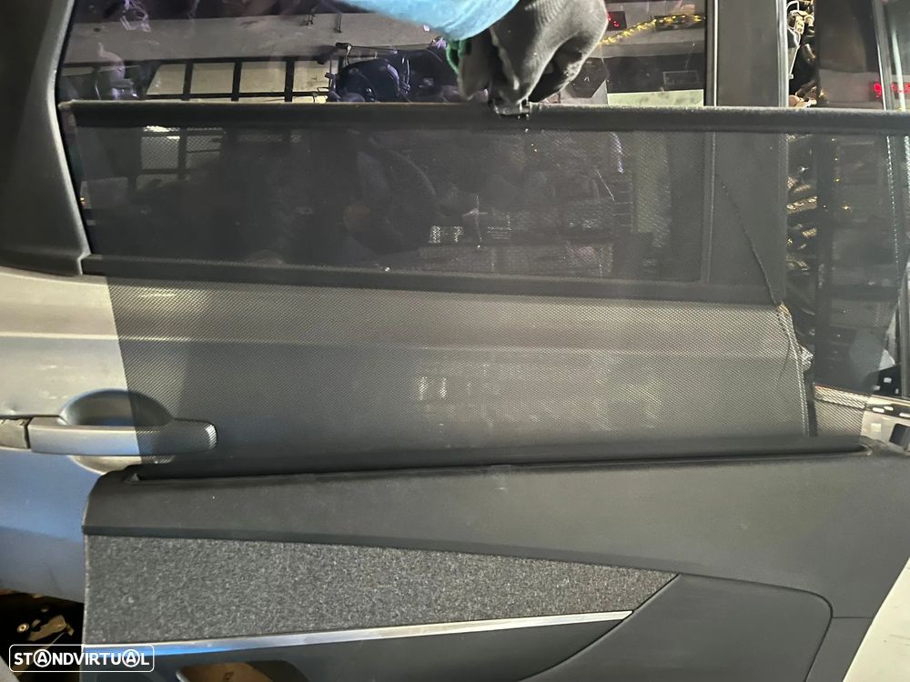 Peugeot 5008 II FORRA / QUARTELA PORTA TRAS DIREITA - FP036 - 2