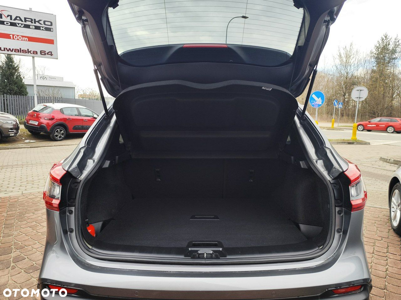 Nissan Qashqai - 10