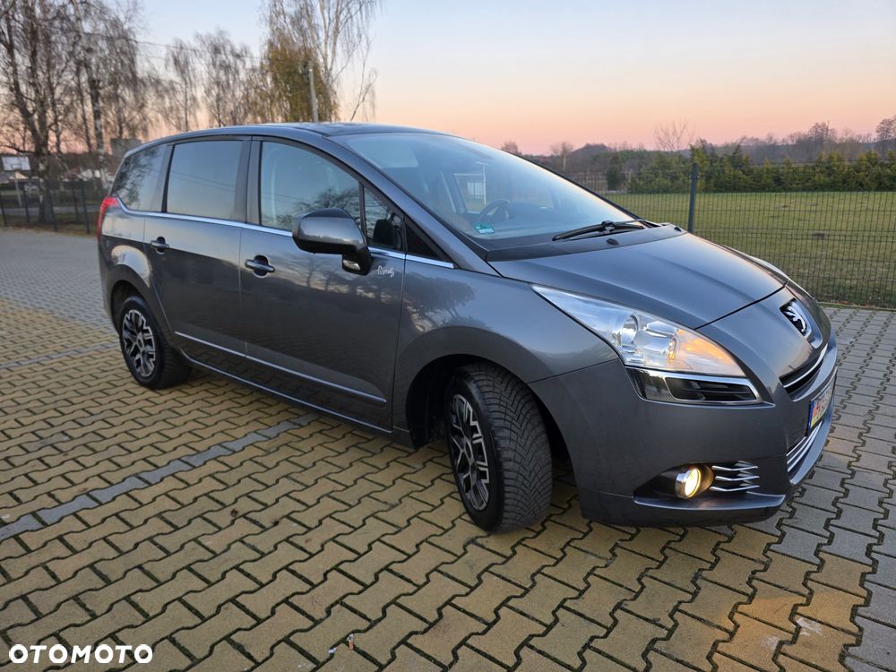 Peugeot 5008 HDI FAP 110 Family - 3