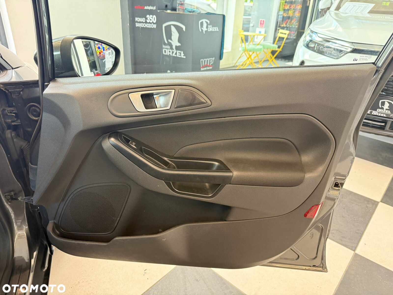 Ford Fiesta - 14