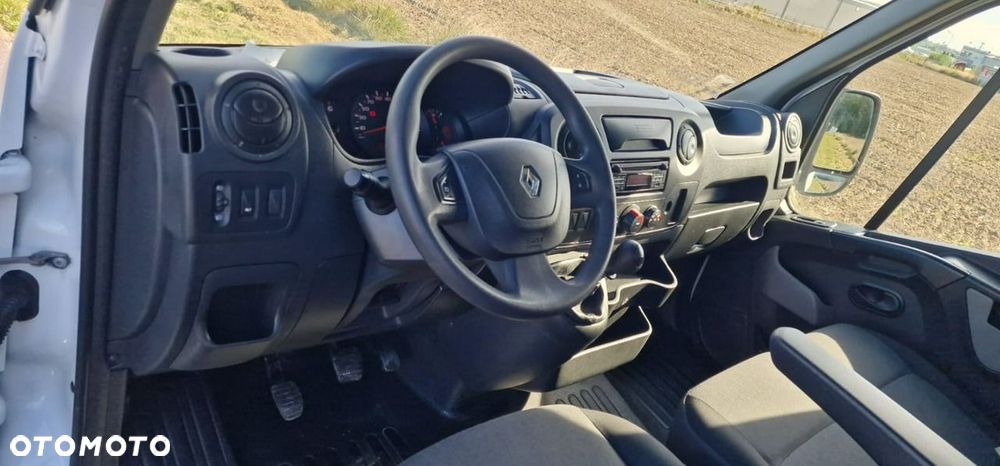 Renault Master - 25
