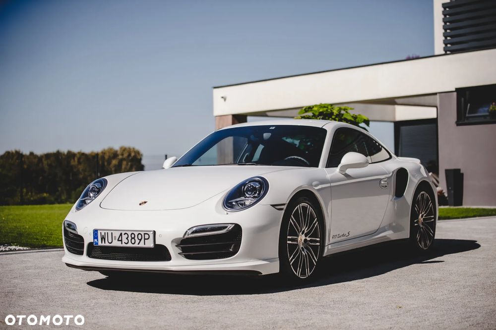 Porsche 911 Turbo - 9
