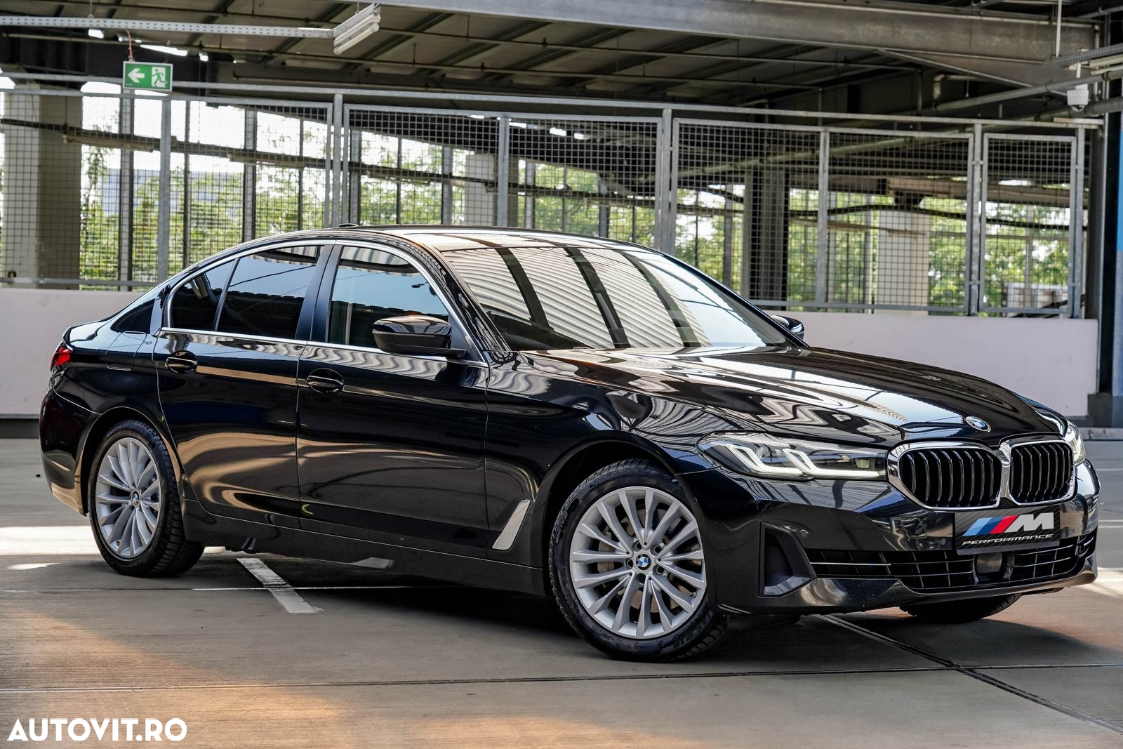 BMW Seria 5 530e xDrive AT PHEV - 21
