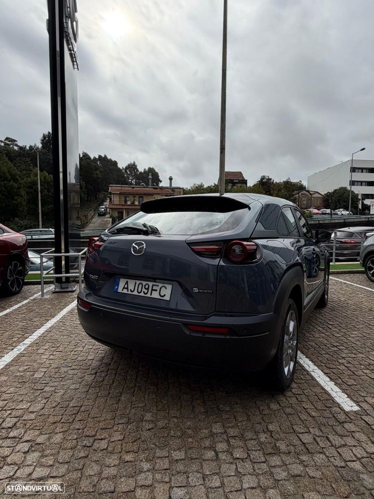 Mazda MX-30 e-Skyactiv Excellence - 2