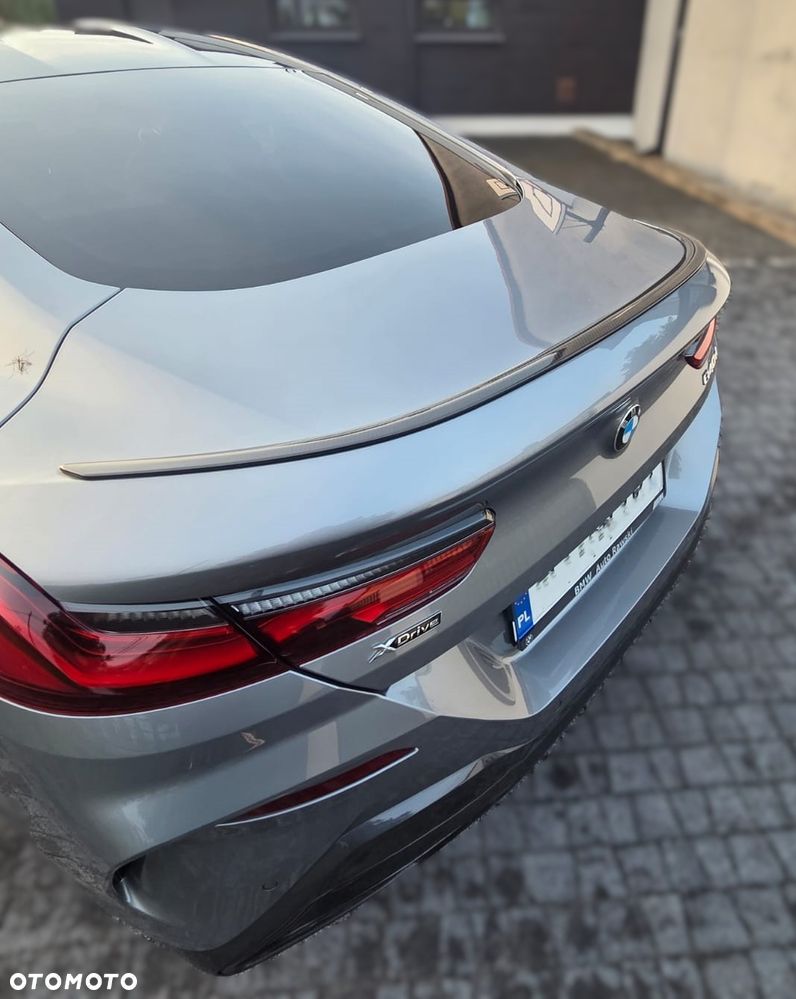 BMW Seria 8 - 31