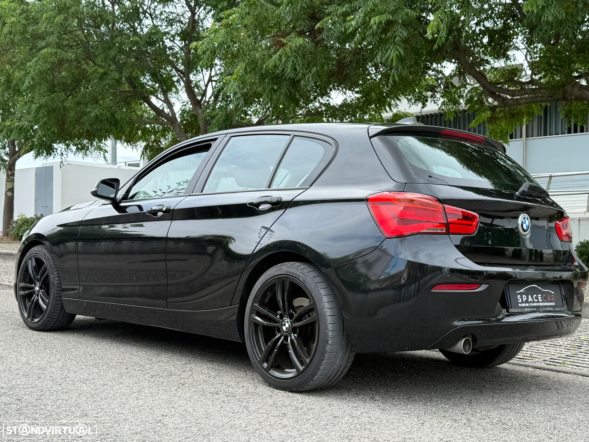 BMW 116 d EfficientDynamics Edition - 12