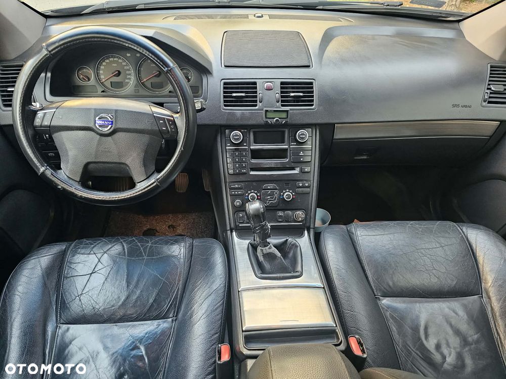 Volvo XC 90 - 8
