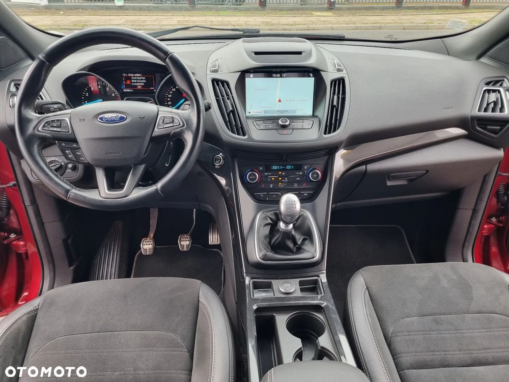 Ford Kuga 1.5 EcoBoost 2x4 ST-Line - 7