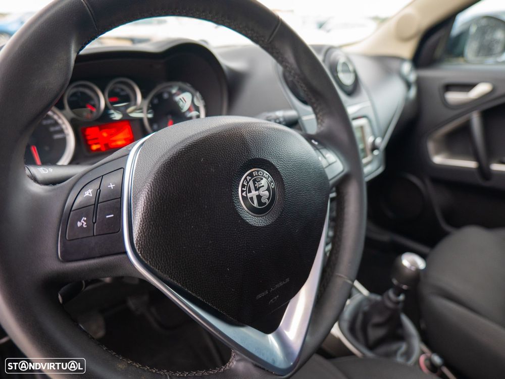Alfa Romeo MiTo 0.9 T TwinAir Urban - 15