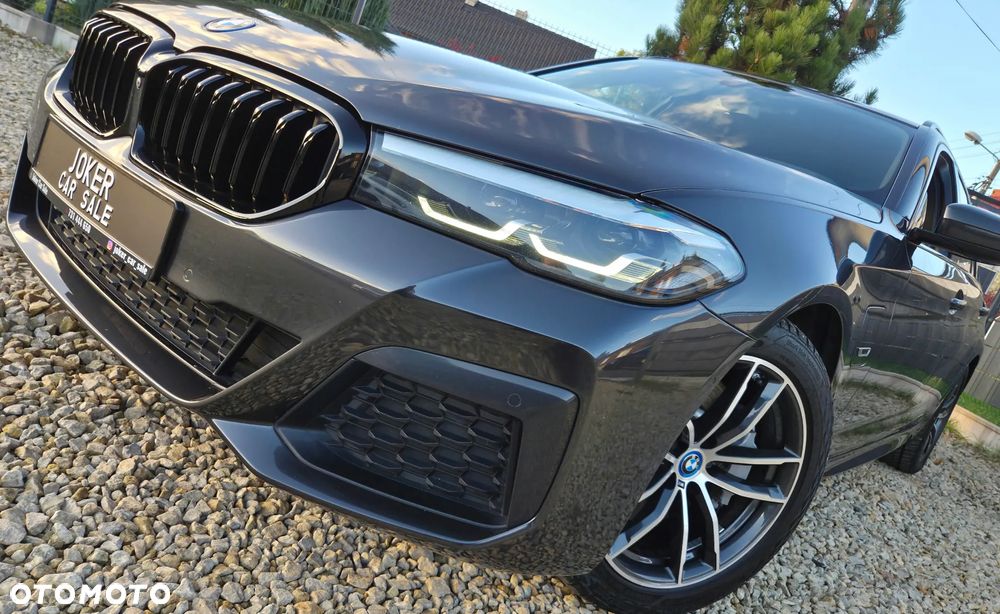 BMW Seria 5 530e xDrive M Sport sport - 2