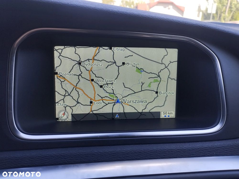 Volvo V40 T2 Momentum - 17