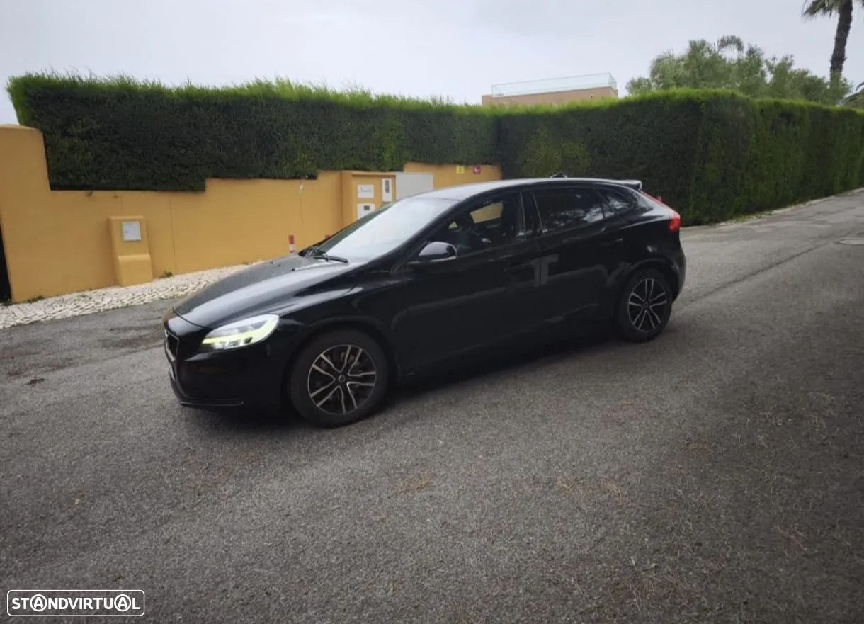 Volvo V40 2.0 D3 Momentum - 2