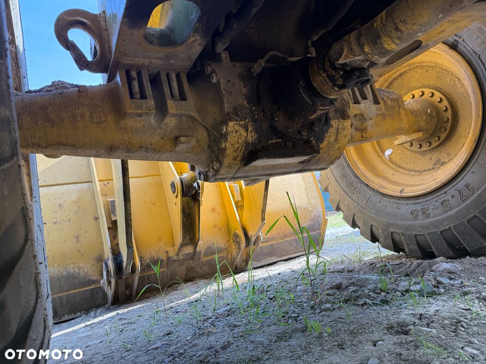 Caterpillar 924F - 9