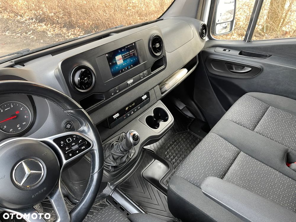 Mercedes-Benz Sprinter W907 319 CDI 2019 ROK 3.0 V6 190 KM MANUAL 6 BIEGÓW MAX MAXI DŁUGI L4H2 - 9