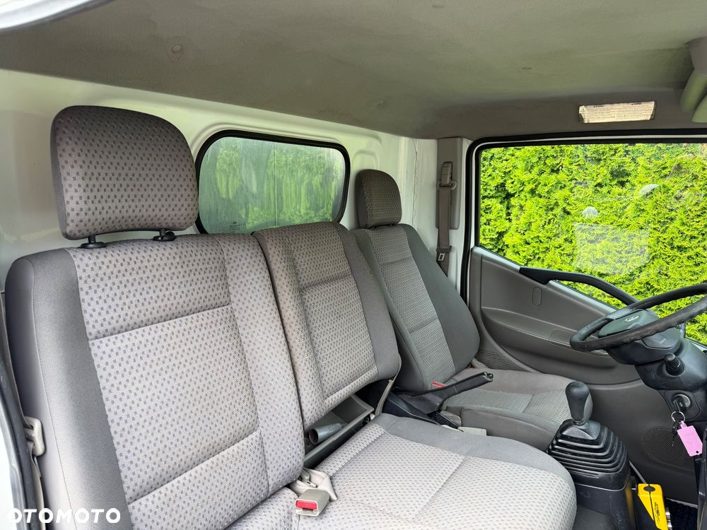 Nissan Cabstar - 11