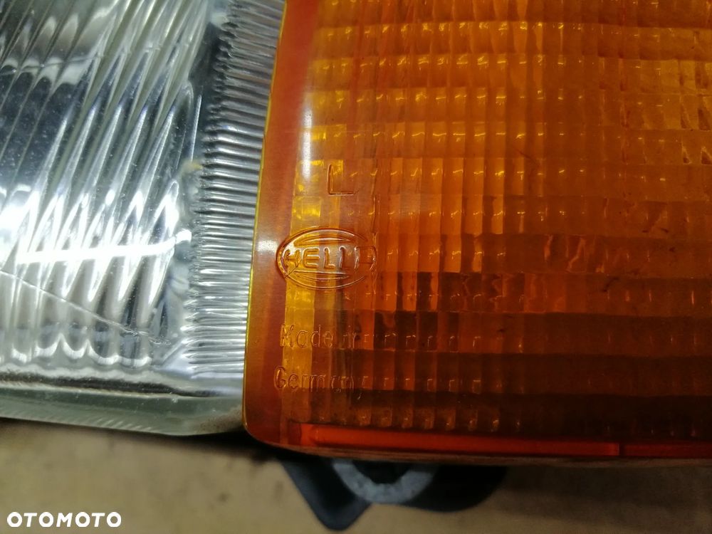 Volkswagen Transporter T4 komplet lamp przednich z kierunkami za 199zł - 5